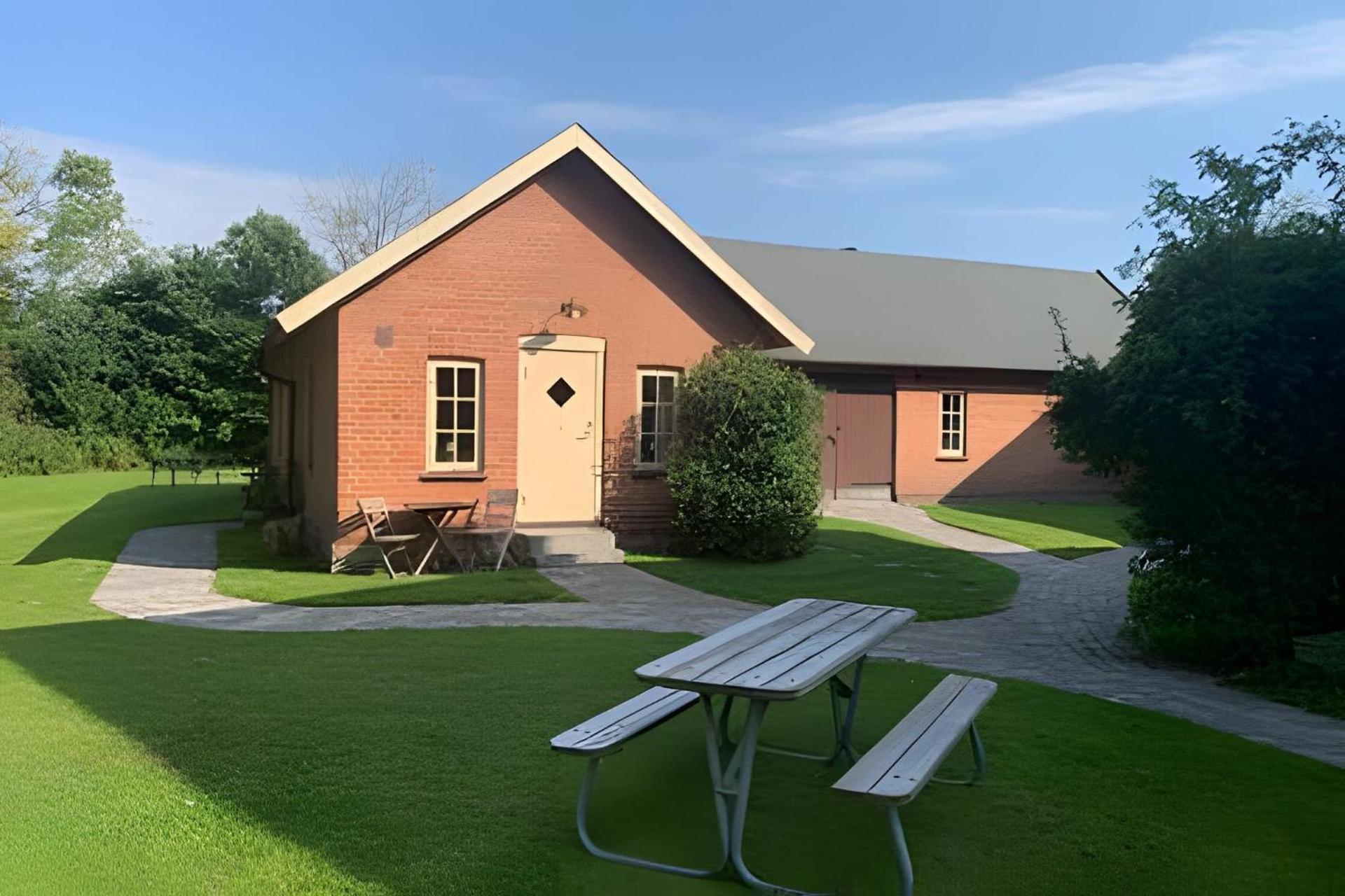 Vingardens Bed & Breakfast 헬싱보리 외부 사진