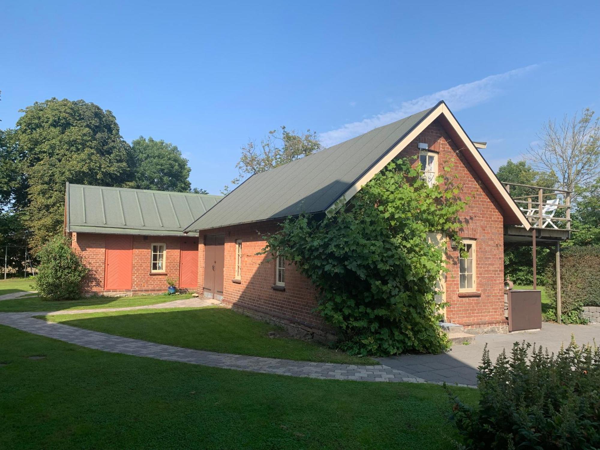 Vingardens Bed & Breakfast 헬싱보리 외부 사진
